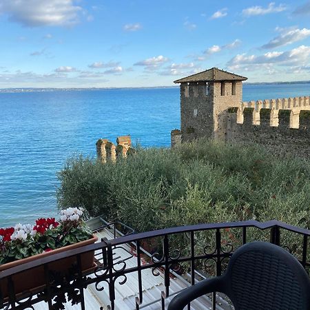 Hotel Grifone Sirmione Esterno foto
