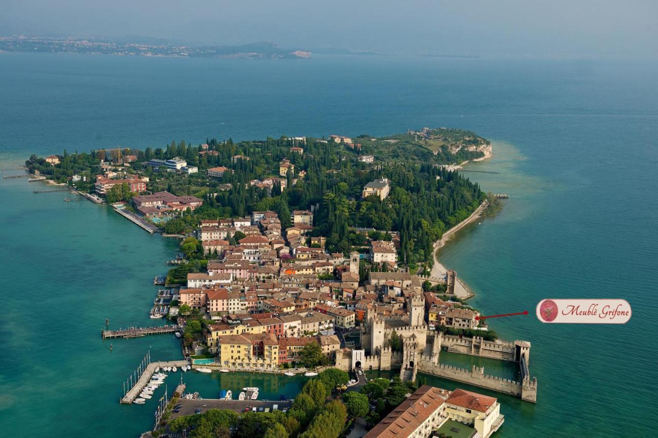 Hotel Grifone Sirmione Esterno foto
