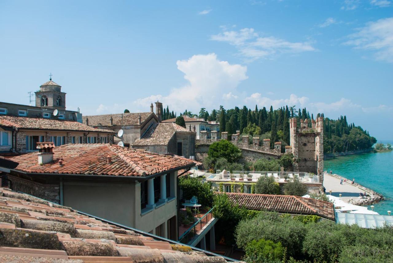 Hotel Grifone Sirmione Esterno foto