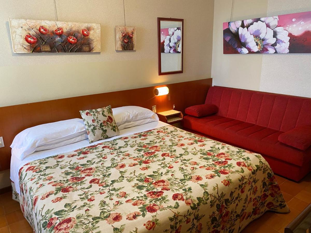 Hotel Grifone Sirmione Esterno foto