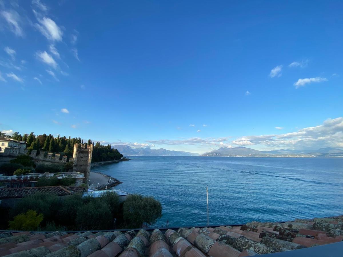 Hotel Grifone Sirmione Esterno foto