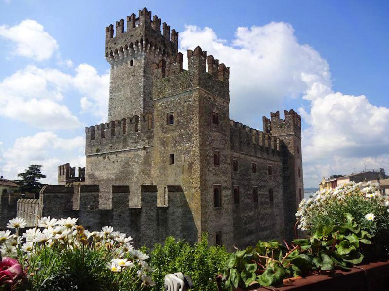 Hotel Grifone Sirmione Esterno foto