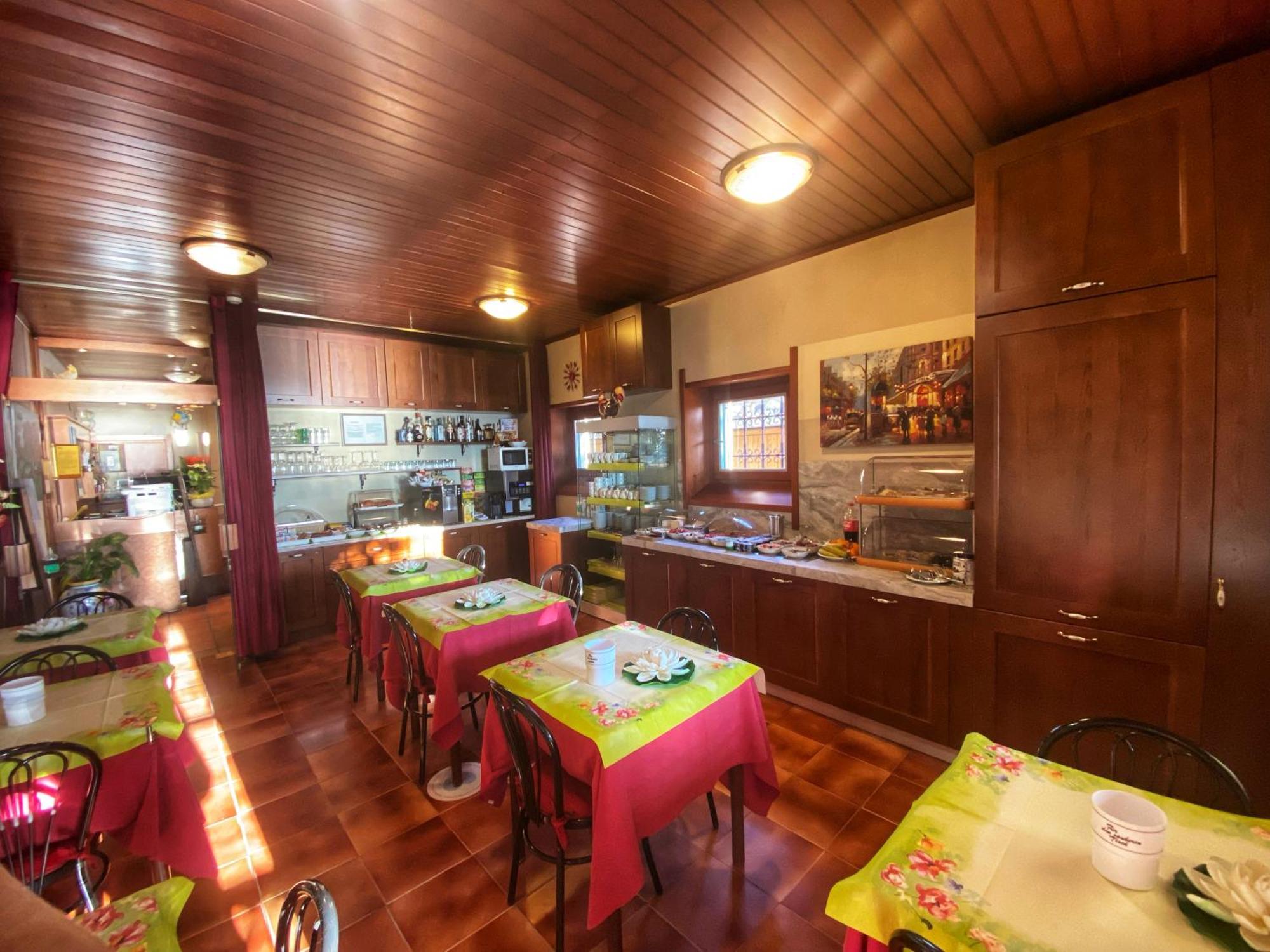 Hotel Grifone Sirmione Esterno foto