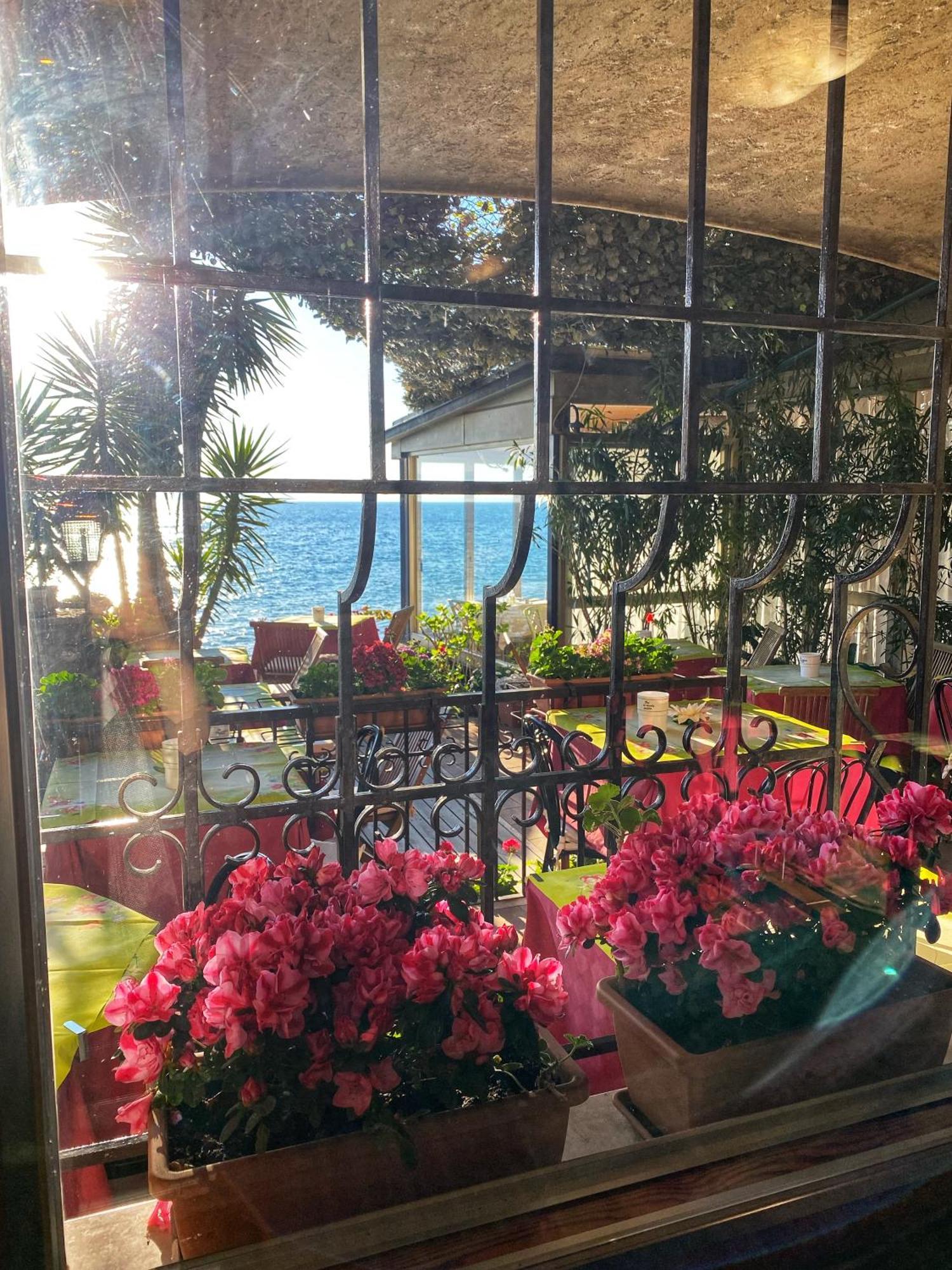 Hotel Grifone Sirmione Esterno foto